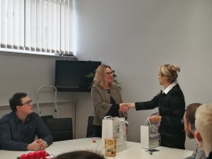 48396900_2155337111172470_3451747044065017856_o